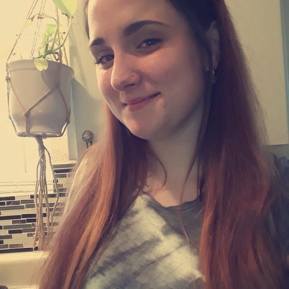 Meet your Posher, Cheyenne - Picture 1 of 1